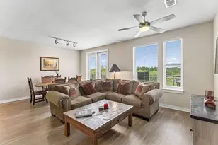 1900 Barton Springs Rd, Austin, TX 78704 - Photo 16