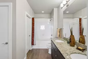 1900 Barton Springs Rd, Austin, TX 78704 - Photo 14