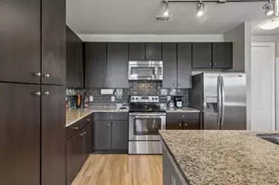 1900 Barton Springs Rd, Austin, TX 78704 - Photo 6
