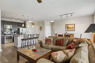 1900 Barton Springs Rd, Austin, TX 78704 - Photo 18