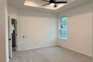 410 Raleigh Dr, Georgetown, TX 78633 - Photo 4