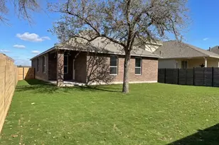 410 Raleigh Dr, Georgetown, TX 78633 - Photo 10