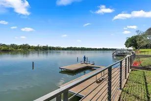 319 Meadowlakes Dr, Marble Falls, TX 78654 - Photo 26