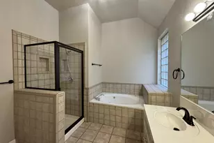 5844 Back Bay Ln, Austin, TX 78739 - Photo 4