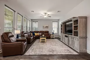 608 Affazia Ln, Georgetown, TX 78628 - Photo 4