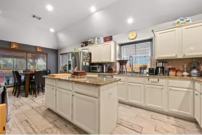 12613 Picket Rope Lane, Austin, TX 78727 - Photo 8