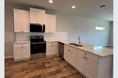 17509 Torneo Drive #82, Round Rock, TX 78664 - Photo 4