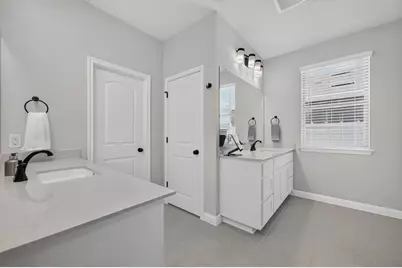 9105 Hamadryas Drive, Austin, TX 78744 - Photo 16