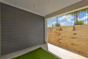 9105 Hamadryas Dr, Austin, TX 78744 - Photo 24
