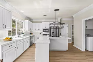 5901 Round Table Cove, Austin, TX 78746 - Photo 8