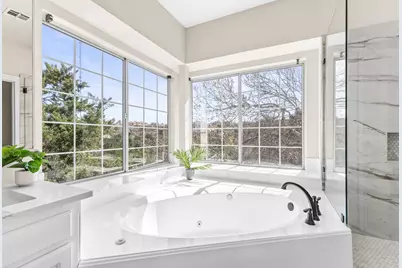 5901 Round Table Cove, Austin, TX 78746 - Photo 22