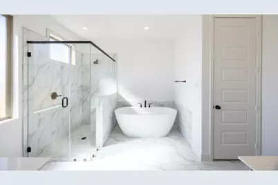 205 Ensberg Lane, Liberty Hill, TX 78642 - Photo 10