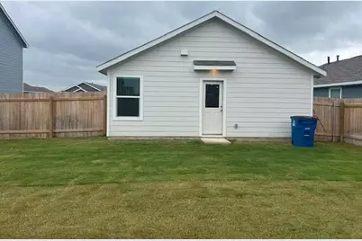 2215 Cyclone Drive, Lockhart, TX 78644 - Photo 16