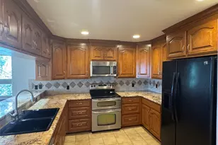 20700 E Lakeshore Dr, Spicewood, TX 78669 - Photo 4