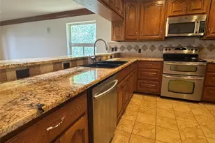 20700 E Lakeshore Dr, Spicewood, TX 78669 - Photo 6