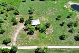 1176 Private Rd 5011, Ledbetter, TX 78946 - Photo 2