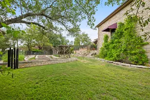 8815 Blazyk Dr, Austin, TX 78737 - Photo 34