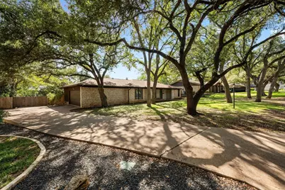 7007 Edgefield Drive, Austin, TX 78731 - Photo 2