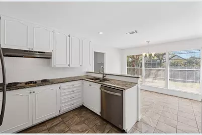 7007 Edgefield Drive, Austin, TX 78731 - Photo 6