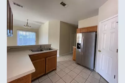 [Address not provided], Austin, TX 78729 - Photo 4