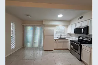 1100 N Meadows Drive #104, Austin, TX 78758 - Photo 2
