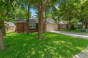 309 Creek Ridge Ln, Round Rock, TX 78664 - Photo 2