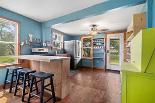 10843 US Hwy 90 W, Harwood, TX 78632 - Photo 8