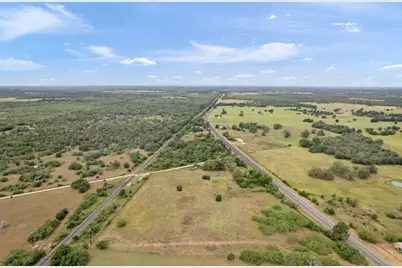 10843 US Highway 90 W, Harwood, TX 78632 - Photo 32