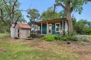 10843 US Hwy 90 W, Harwood, TX 78632 - Photo 14