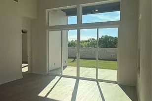 10708 Worth Ln, Manor, TX 78653 - Photo 6