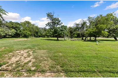 1408 N Bishop Street, San Marcos, TX 78666 - Photo 1