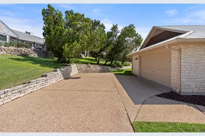109 Schooner Drive, Lakeway, TX 78738 - Photo 28