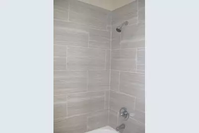 704 W 21st Street #304, Austin, TX 78705 - Photo 24