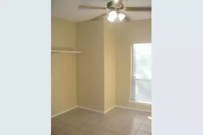 704 W 21st Street #304, Austin, TX 78705 - Photo 16