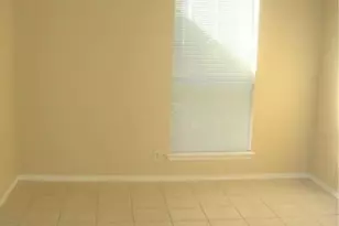 704 W 21st St, Austin, TX 78705 - Photo 18