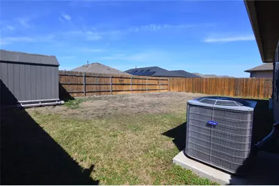 109 Black Wolf Run, San Marcos, TX 78666 - Photo 20