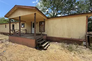 2 Skylark Dr, Martindale, TX 78655 - Photo 2