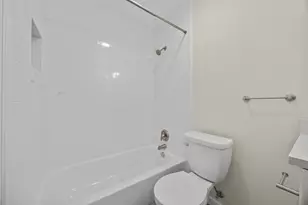 13310 Wisterwood St, Austin, TX 78729 - Photo 22