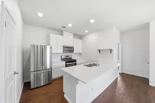 225 Danablu Dr, Hutto, TX 78634 - Photo 16