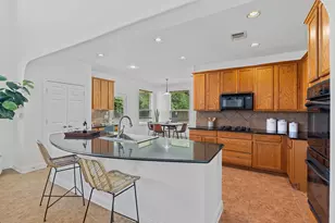 2704 Covington Pl, Round Rock, TX 78681 - Photo 6