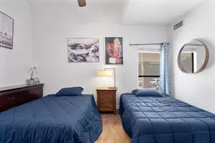 1910 Robbins Pl, Austin, TX 78705 - Photo 12
