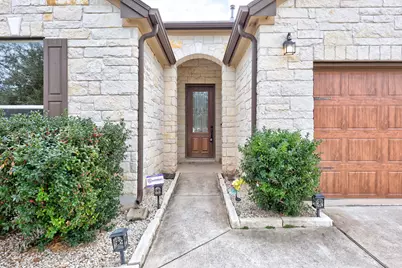 136 Vickers Street, Georgetown, TX 78628 - Photo 4