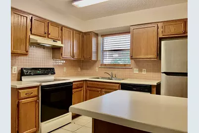 1421 Garden Path Drive, Round Rock, TX 78664 - Photo 4