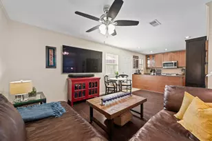 2101 Polaris Ave, Austin, TX 78757 - Photo 8