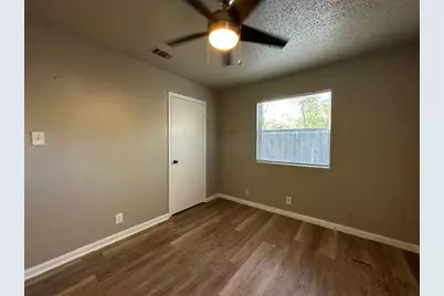 903 Taulbee Lane #B, Austin, TX 78757 - Photo 12