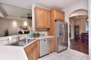111 Pecos Ct, Georgetown, TX 78628 - Photo 6