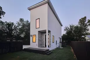 2609 Davis Ln, Austin, TX 78745 - Photo 2