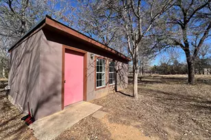 665 Wilson Rd, Red Rock, TX 78662 - Photo 32