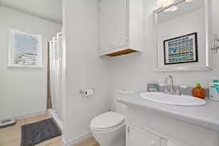 206 W Burbank St, Fredericksburg, TX 78624 - Photo 28