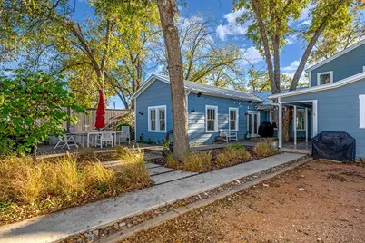 206 W Burbank Street, Fredericksburg, TX 78624 - Photo 34